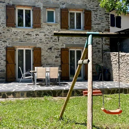 Ardoise Et Girolle Holiday home *