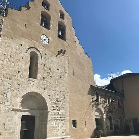 Ardoise Et Girolle * Formiguères