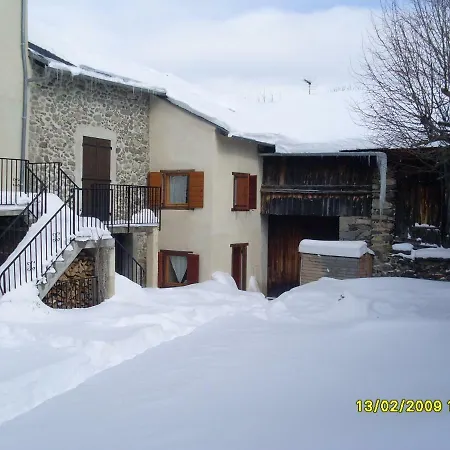 Holiday home Ardoise Et Girolle *
